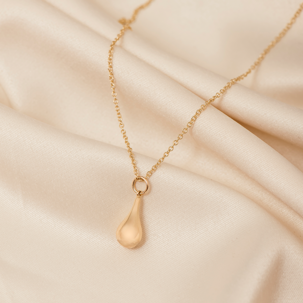 Teardrop Gold Urn
